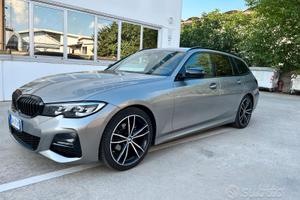 BMW 318D 48V TOURING MSPORT PRO