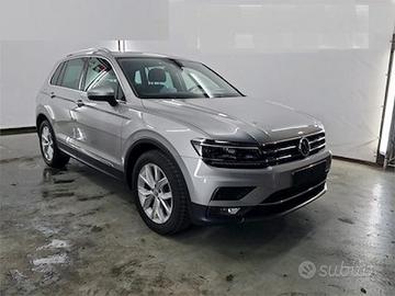 VOLKSWAGEN Tiguan 2.0 TDI SCR Style BlueMotion T