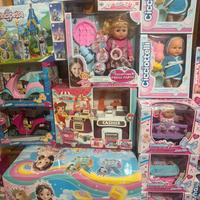 Giocattoli piccoli stock