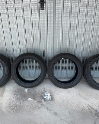 Michelin primacy 4  225/50 r18