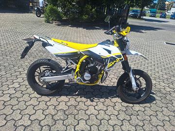 SWM SM 125 r
