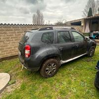 RICAMBI DACIA DUSTER 1.6 BENZINA GPL 2016 NO MOTOR