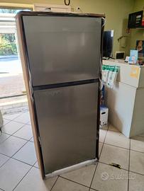 Frigo 70 cm 525 litri No Frost Acciaio 