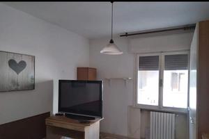 Camera singola in zona Buonarroti( Padova)