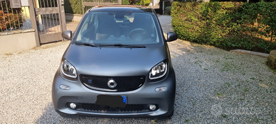 Mercedes Smart fortwo 100%elettrica
