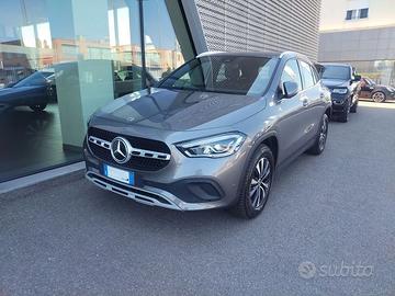 Mercedes-Benz GLA 200 d Business auto