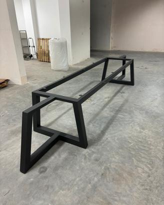 Realizzo basi tavolo in ferro verniciato a polvere