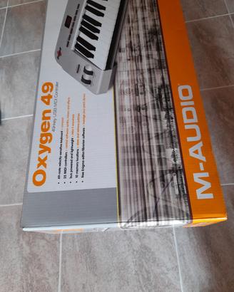 M-AUDIO OXYGEN 49