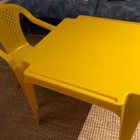 tavolino e sedia per bambini