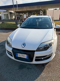 Renault laguna 3 serie