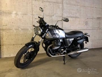 Moto Guzzi V7 II Special - 2015