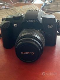 Macchina fotografica CANON EOS 5000