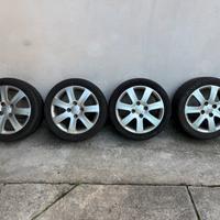 Cerchi in lega per  Mitsubischi Colt cz3 anno 2004