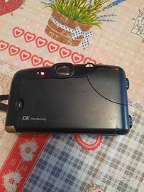 macchina fotografica polaroid