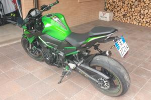 Kawasaki Z 900 - 2023