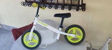 Bicicletta senza pedali Decathlon B-Twin