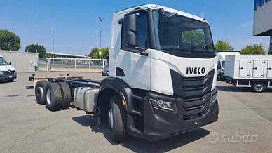 Iveco Sway 3 assi telaio passo 4200