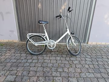 bici pieghevole con ruote da 20 