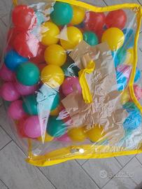 Palline in plastica per bambini