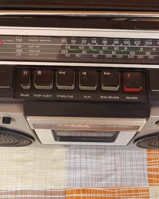 stereo bombox Aiwa 906