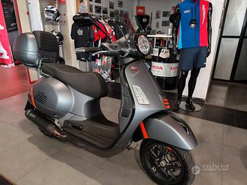 Vespa 300 GTS