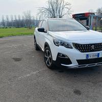PEUGEOT 3008 BlueHDi 130 S&S EAT8 Allure