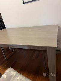 Tavolo 6/8 persone - COME NUOVO