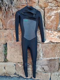 muta da surf da donna taglia 6