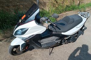 Kymco xciting 300
