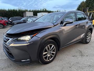 Lexus NX 300h Hybrid 4WD Luxury