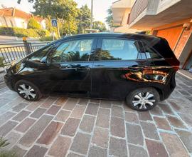 Auto come nuova 1 anno garanzia
