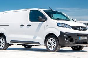 Opel Vivaro 1.5 Diesel 120cv S&S L2H1 Enjoy