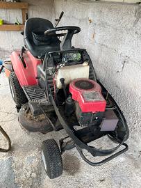 Trattorino taglierba