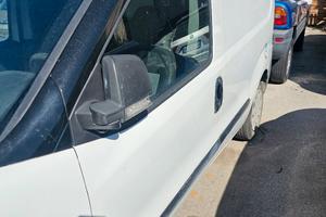 fiat doblo coibendato con frigo 