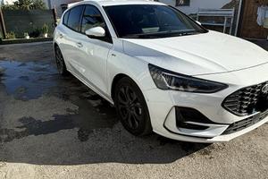 Ford Focus St Line X 1.0 mhev 155 cv autom-FULL