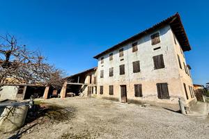 RUSTICO A AZZANO DECIMO