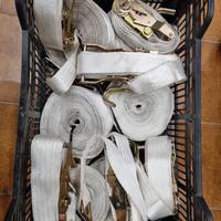 cinghie a cricchetto