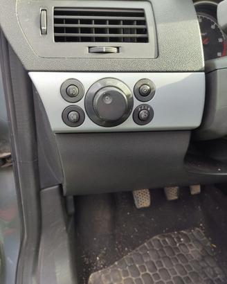 Interruttore fari OPEL ASTRA H del 2006