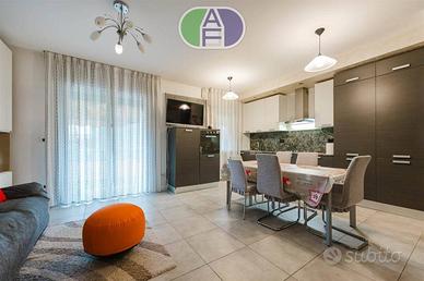 MIRANO APPARTAMENTO 3 CAMERE PIANO PRIMO E TAVERNA