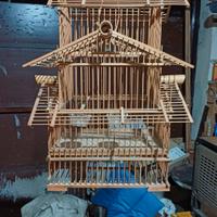 Gabbia per uccellini in legno e bambù