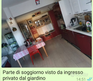 Appartamento con giardino