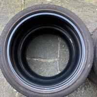 Pneumatici 225/40 R18 265/35 R18