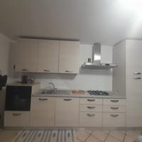 CUCINA COMPONIBILE CON ELETTRODOMESTICI