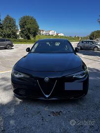 ALFA ROMEO GIULIA SUPER 2.2 180 Cv