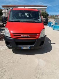 Furgone Iveco 35/S/E4  Cassone fisso