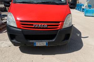 Furgone Iveco 35/S/E4  Cassone fisso