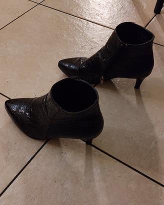 stivaletti donna nr 40 tacco 6cm