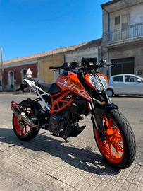 2020 KTM Duke 390