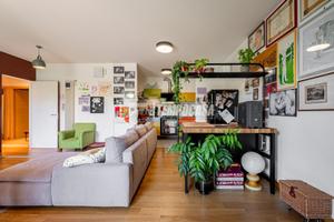 Appartamento con ingresso indipendente in Borgo