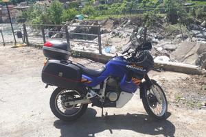 TRANSALP XL600V anno 1996. Made in Japan